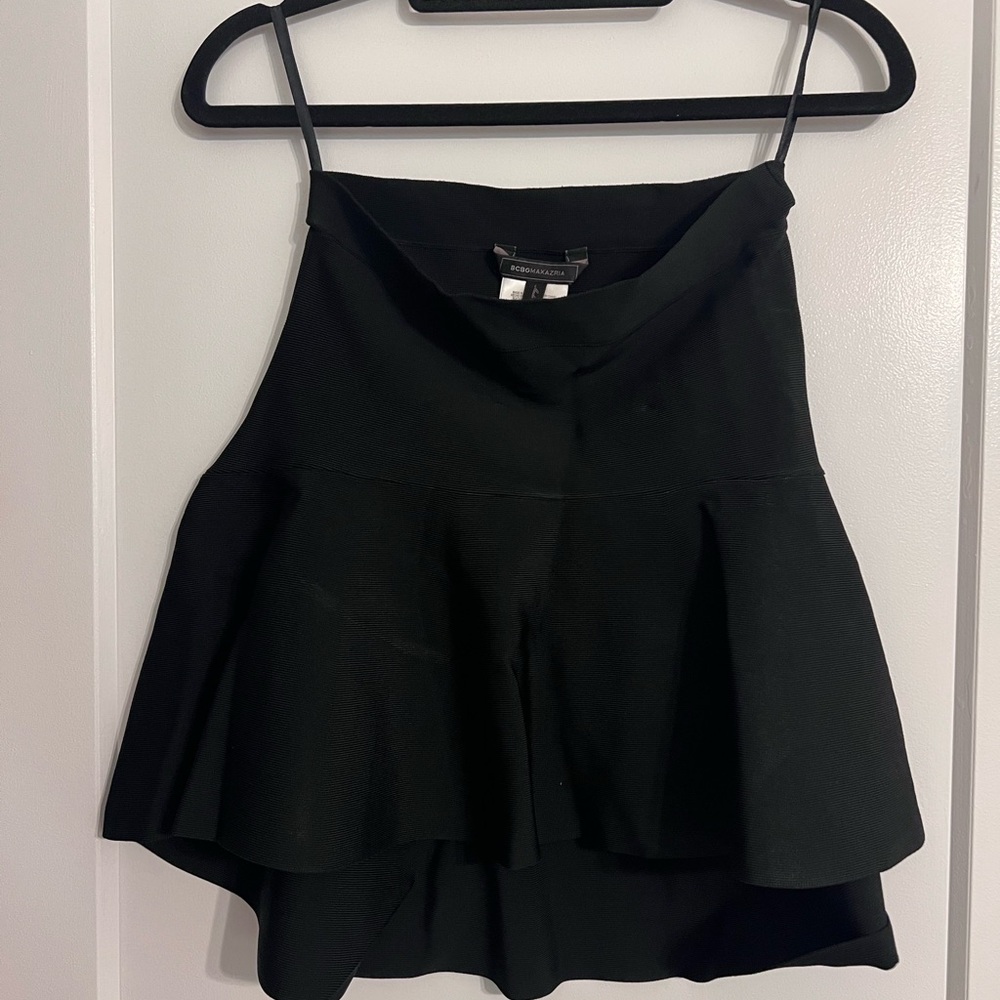 Chic Black skirt